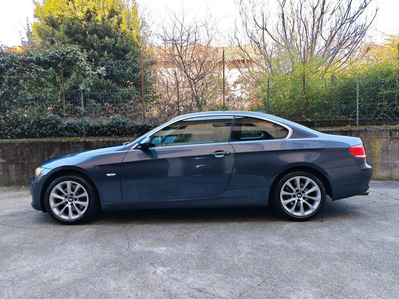 BMW 325 xDrive 3.0 BENZINA 218cv Coupè / Unipro