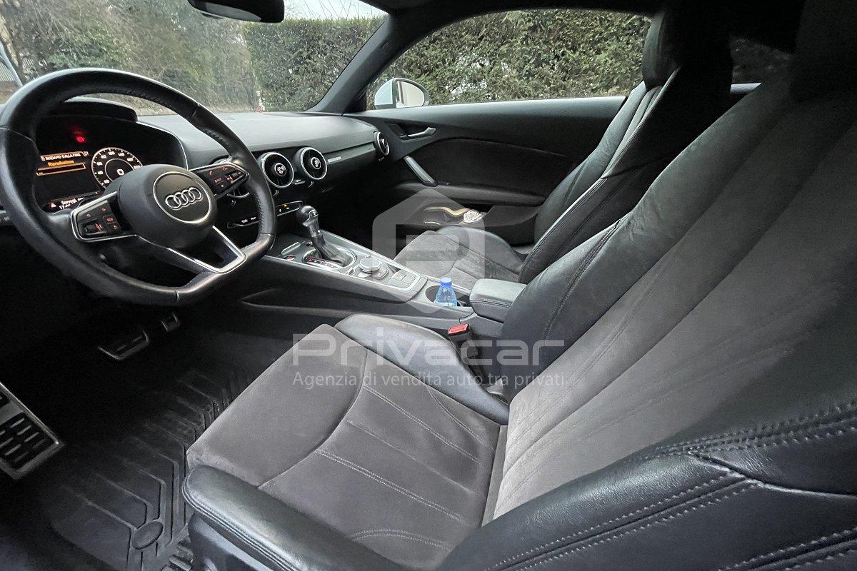 AUDI TT Coupé 1.8 TFSI S tronic S line