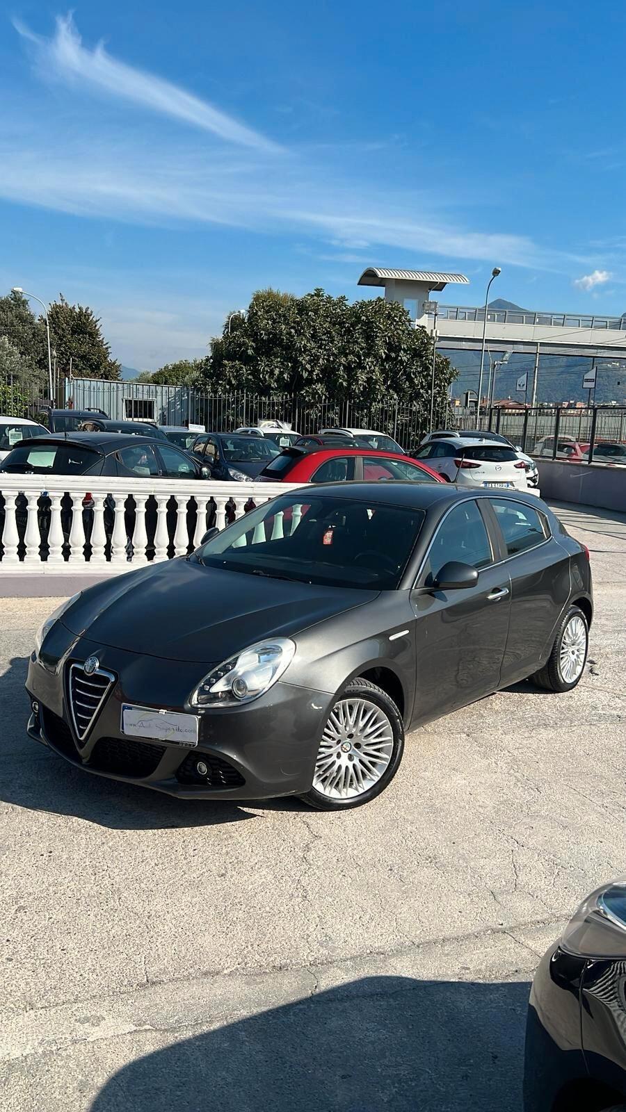Alfa Romeo Giulietta 1.6 JTDm-2 105 CV Distinctive