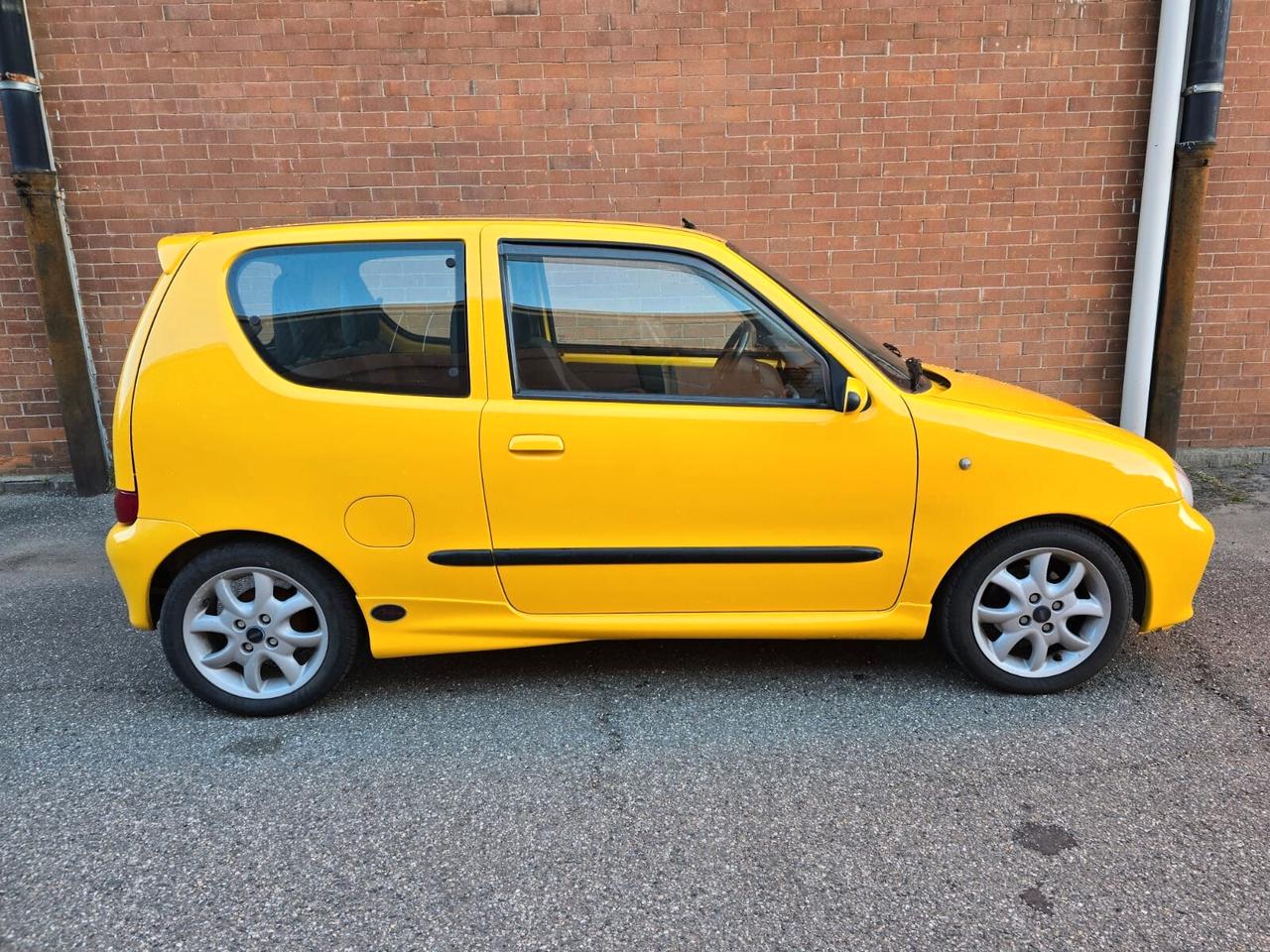 Fiat Seicento 1.1i cat Sporting Michael Schumacher