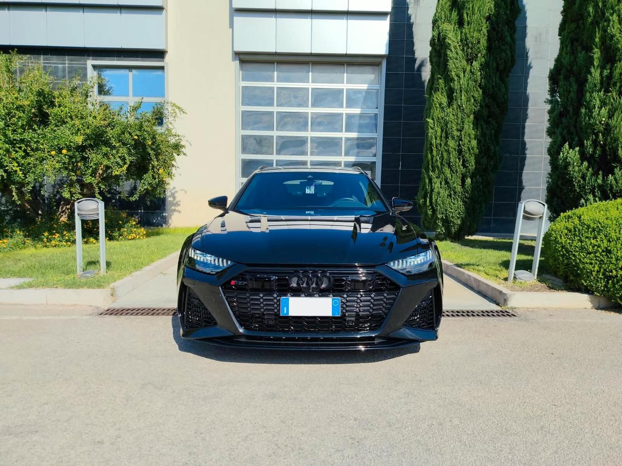 Audi RS6 Avant 4.0 TFSI V8 quattro tiptronic
