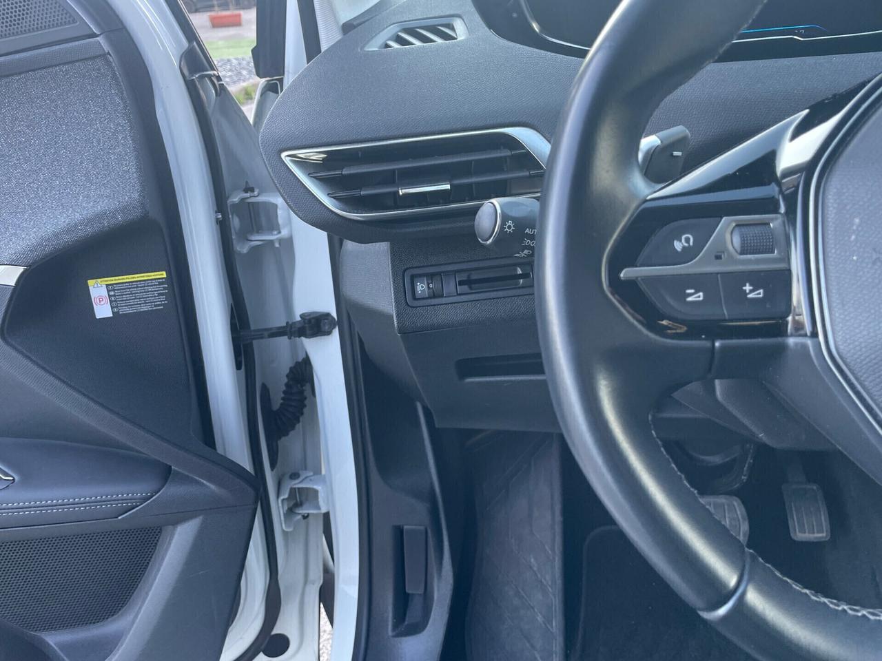 Peugeot 5008 PureTech Turbo 130 S&S Allure*Neopatentati*7posti*automatico