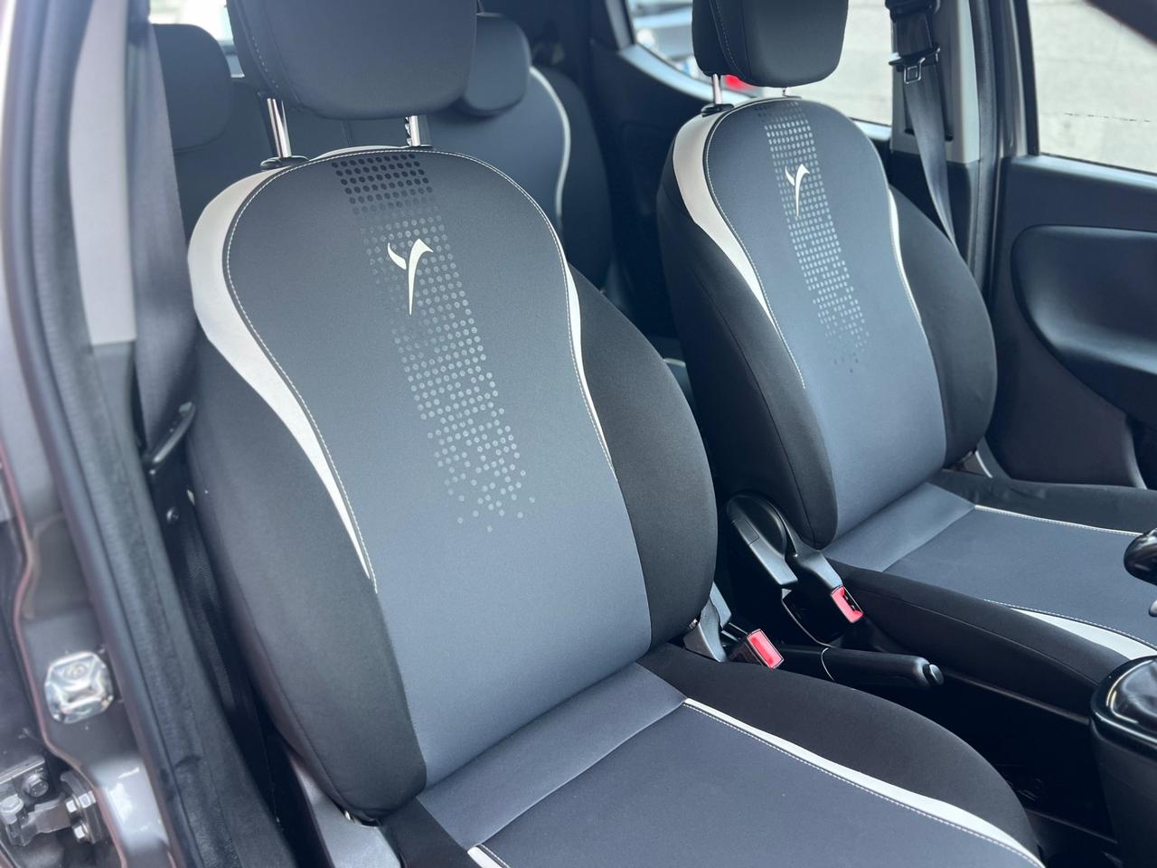 Lancia Ypsilon 1.2 GPL - Garanzia 12 Mesi