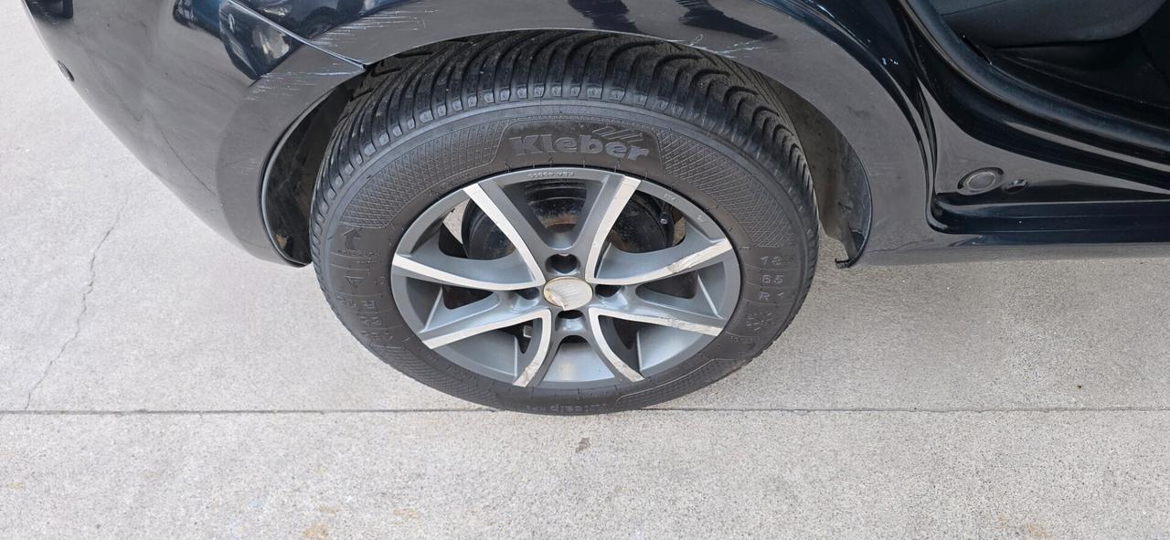 Fiat Punto 1.3 MJT euro 6.b catena distribuzione nuova e frezione nuova