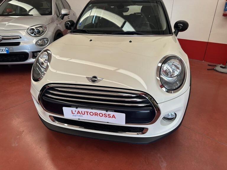 Mini Cooper D Mini Cooper D 1.5 Business 5 porte