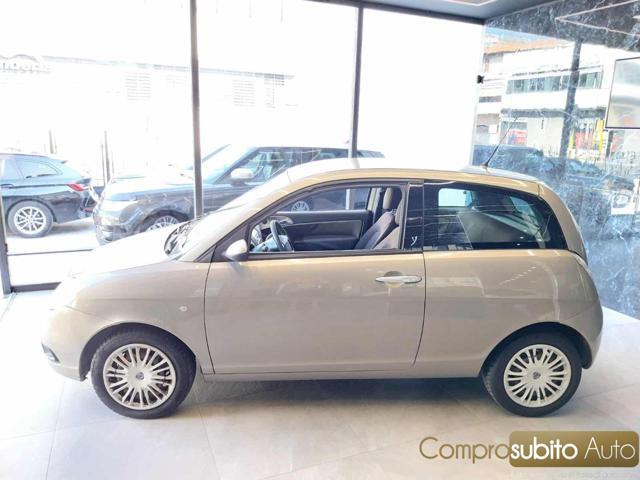 LANCIA Ypsilon 1.3 MJT 75 CV Oro