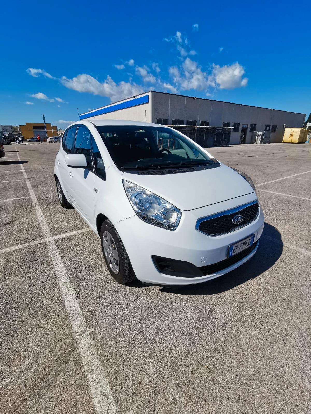 Kia Venga 1.4 CRDi 90CV Cool - 2013