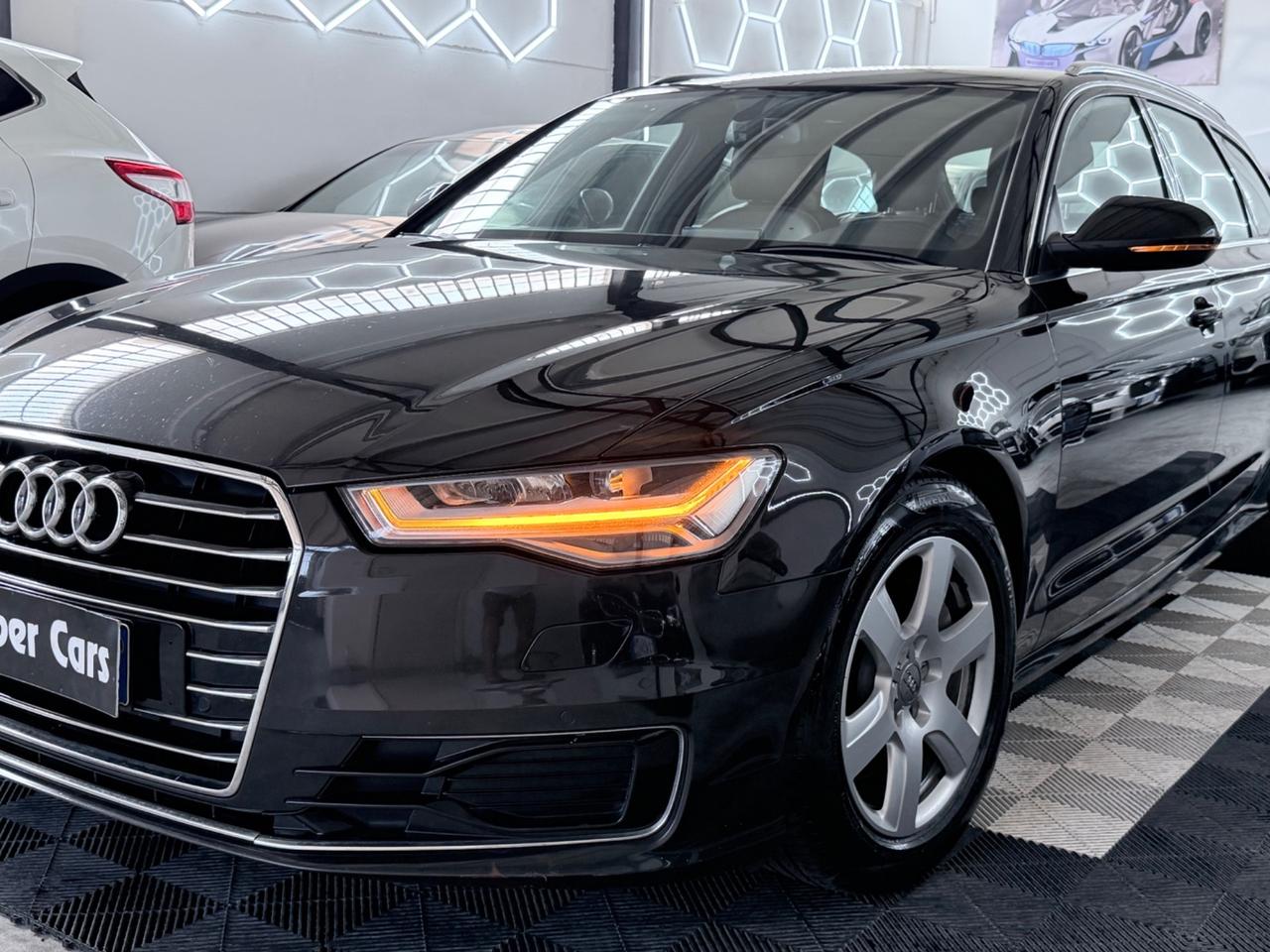 Audi A6 Avant 3.0TDI 218CV quattro S tronic Business Plus