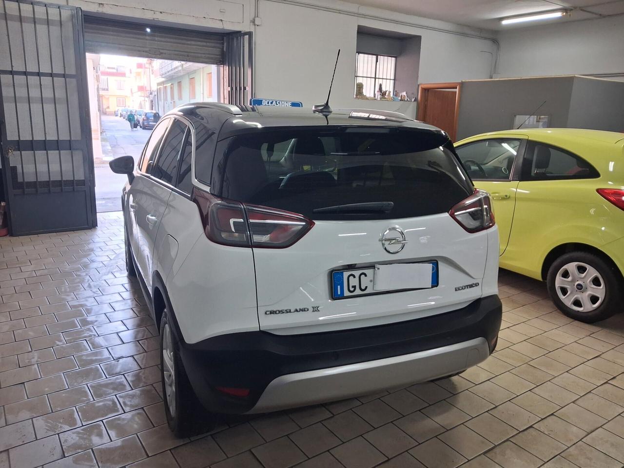 Opel Crossland 1.5 ECOTEC D 110 CV unico prop 2021