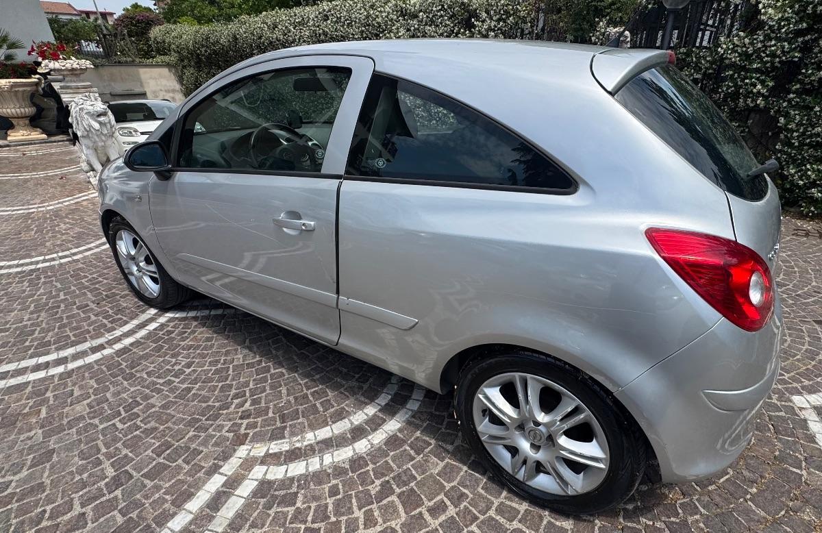 OPEL Corsa 1.0 12V GAS GPL 3 porte Enjoy