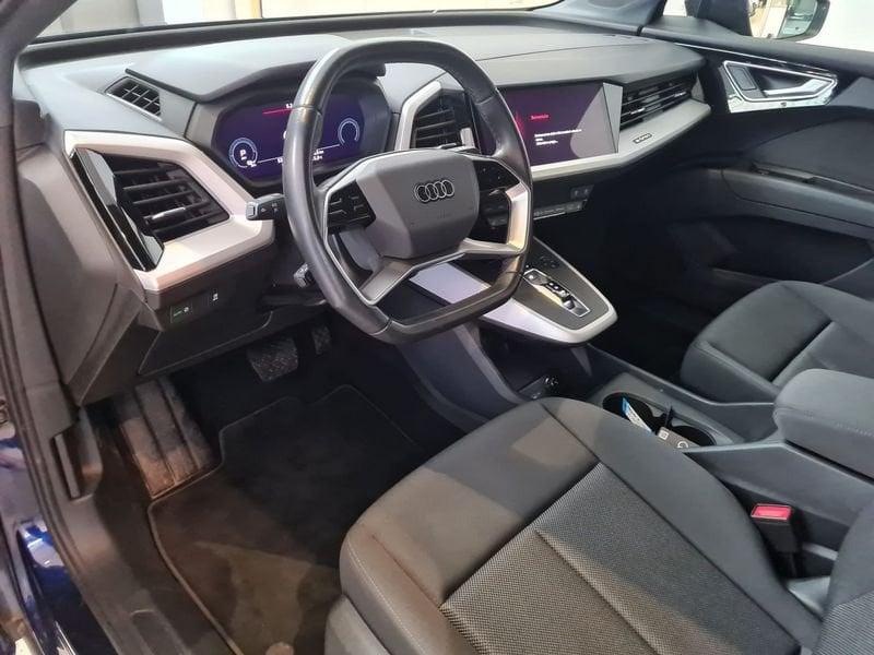 Audi Q4 e-tron Q4 35 e-tron Business Advanced