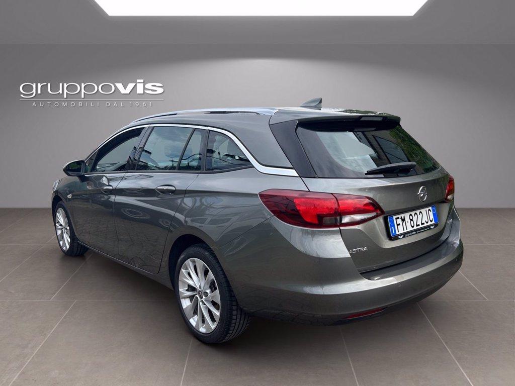 OPEL Astra Sports Tourer Innovation del 2018