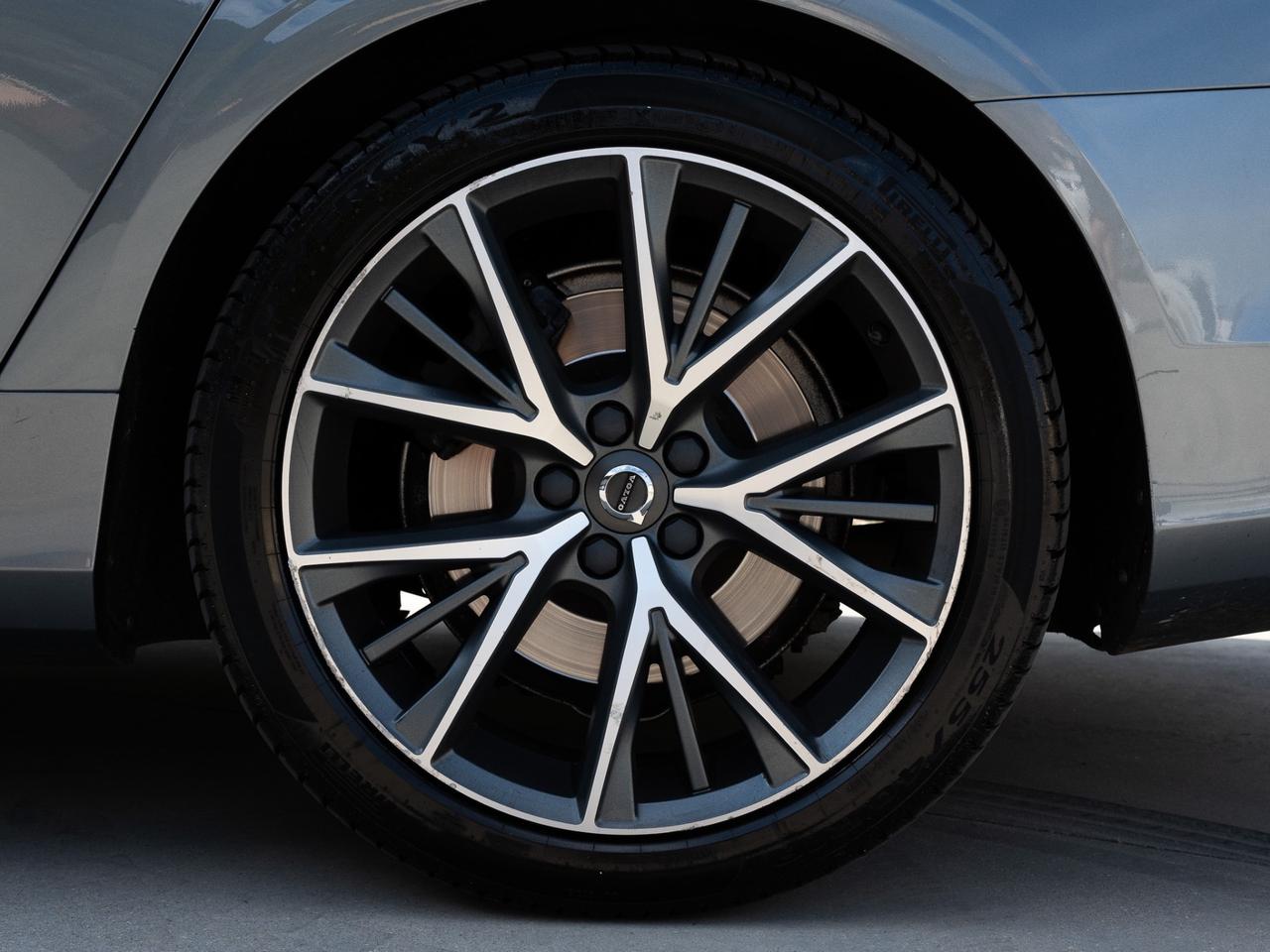 Volvo V90 D4 AWD Geartronic Inscription