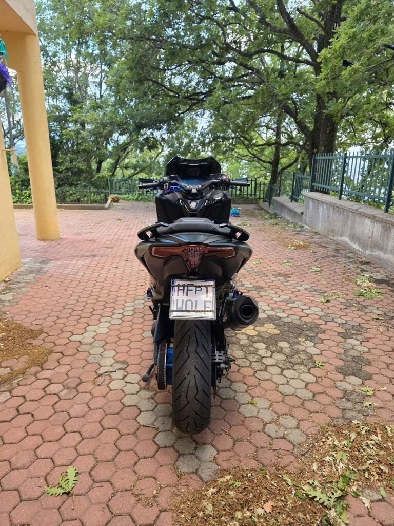 Yamaha TMAX 560