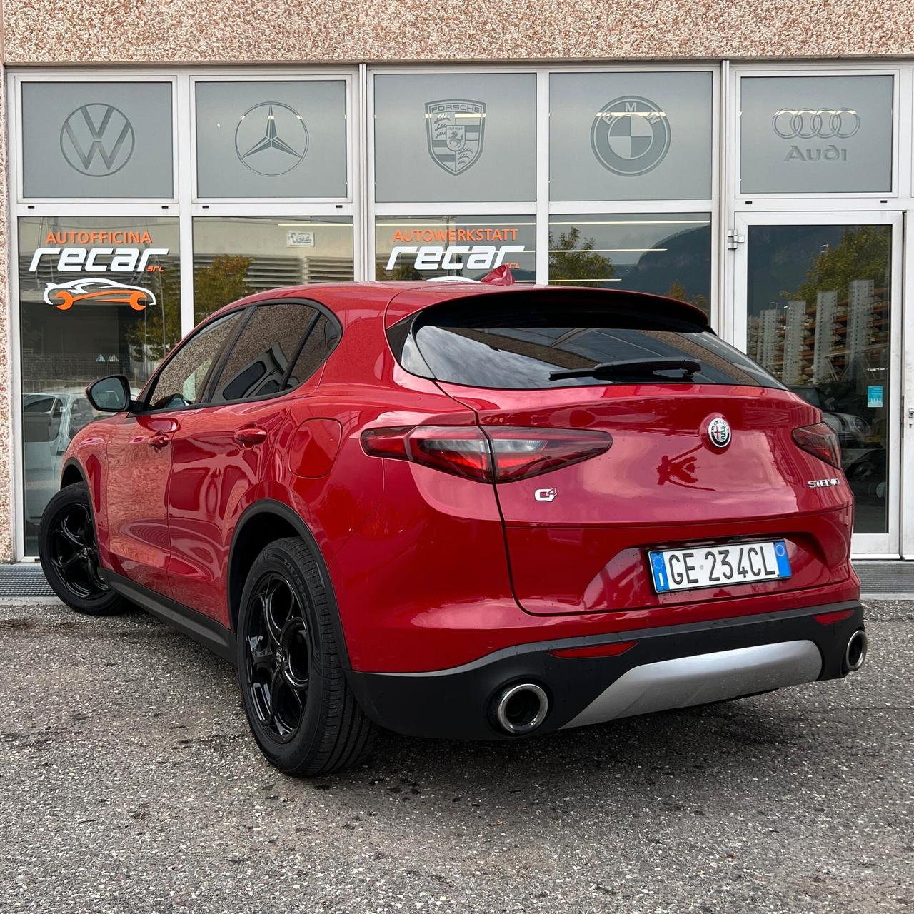 Alfa Romeo Stelvio 2.2 Turbodiesel 190 CV AT8 Q4 Business