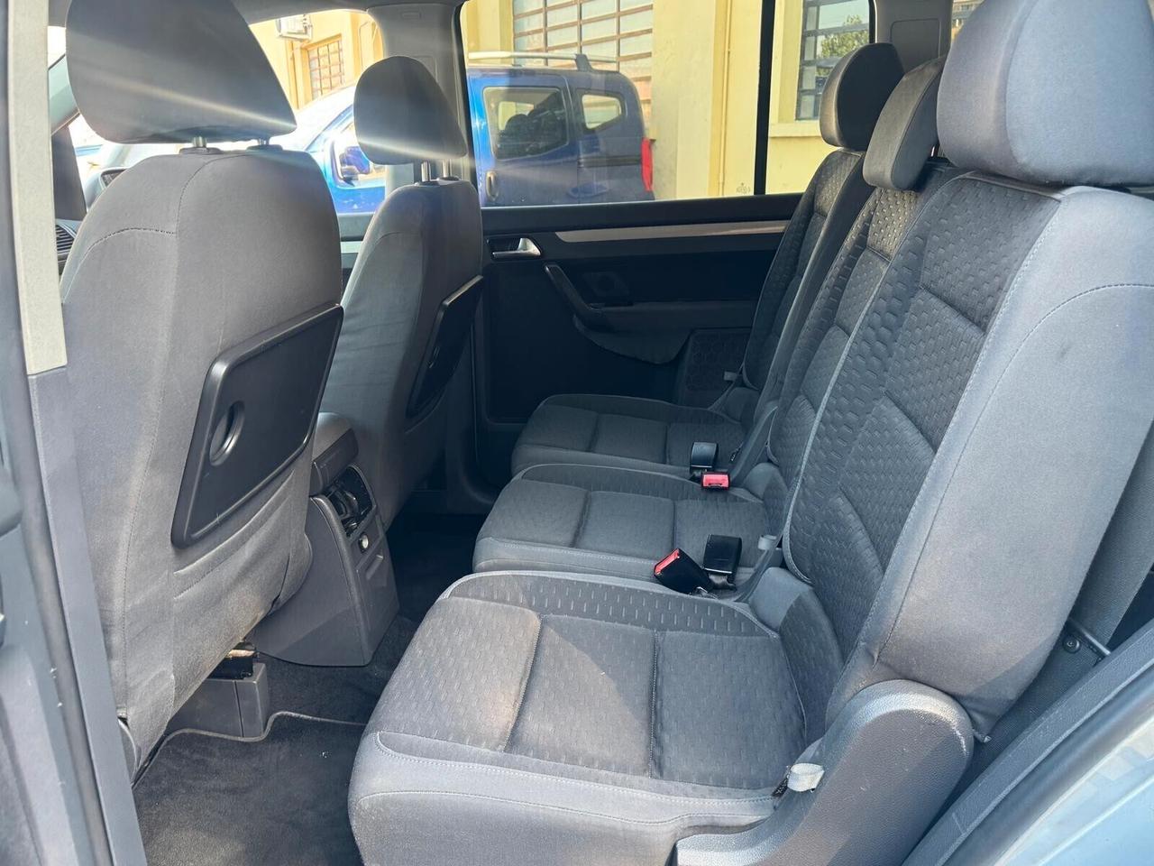 Volkswagen Touran 2008 2.0 Benz/METANO Cinghia fatta