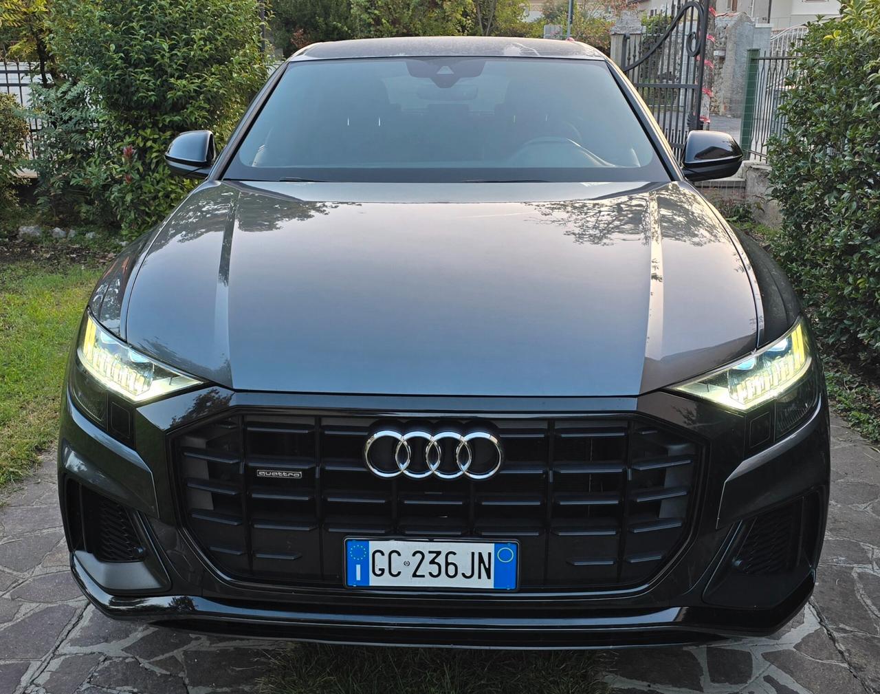 Audi Q8 50 TDI 286 CV quattro tiptronic Sport