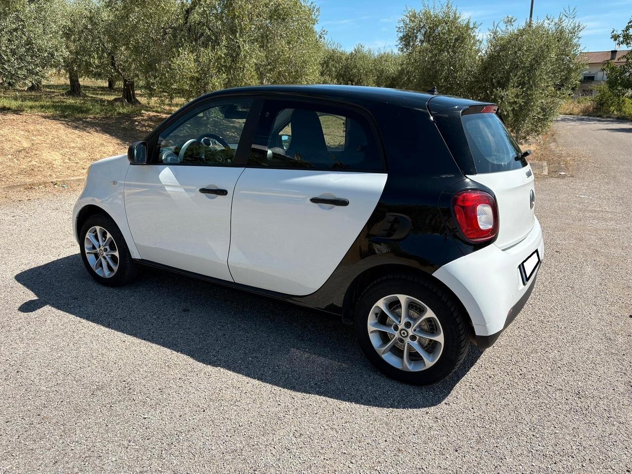 SMART ForFour 1.0mhd S&S Passion 71 4P - 2016