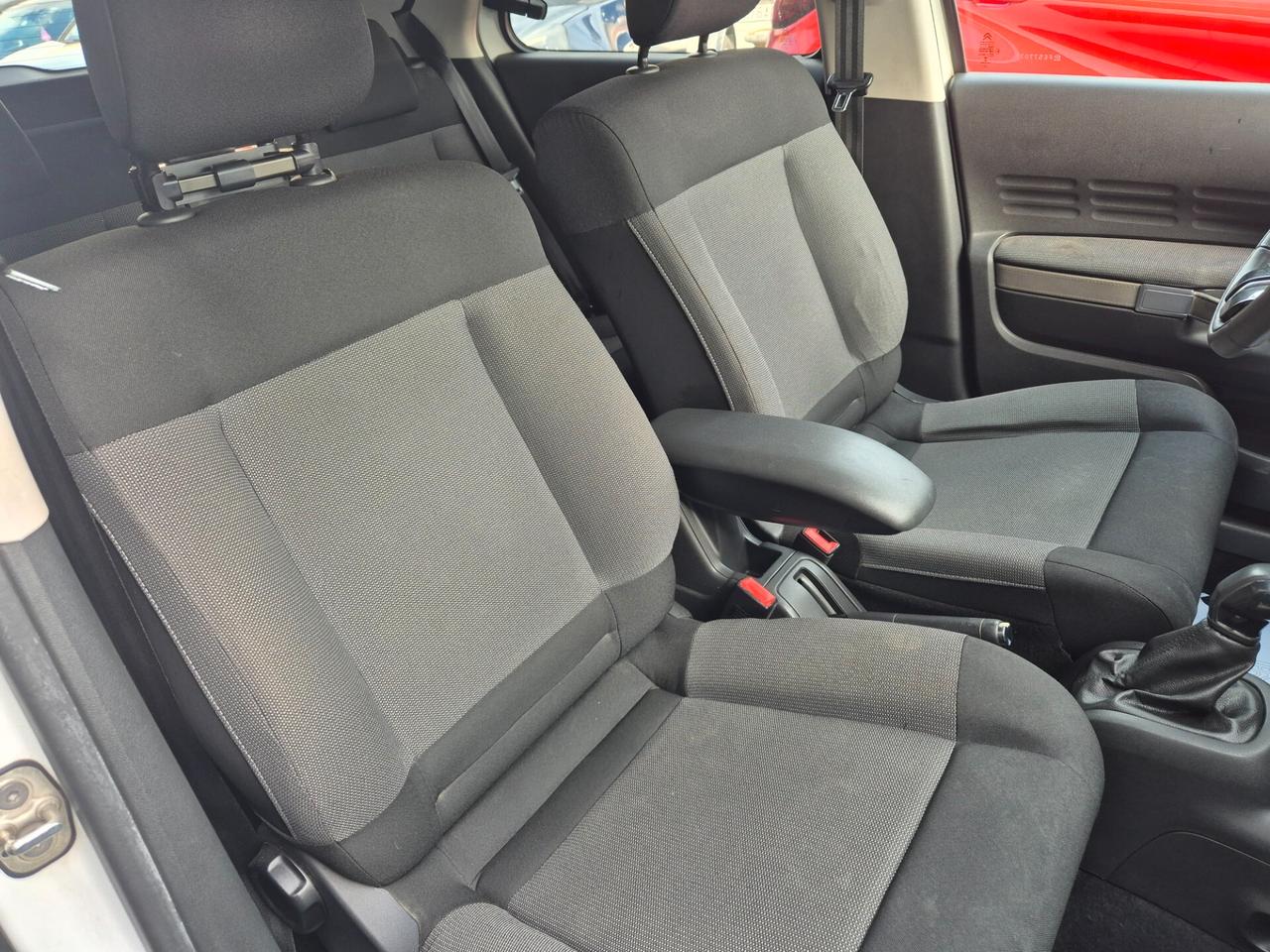 Citroen C4 Cactus BlueHDi 100 Shine