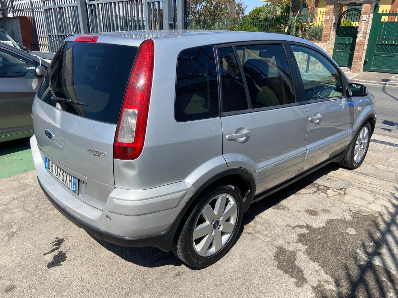 Fusion 1.4 TDCi 5p. Titanium