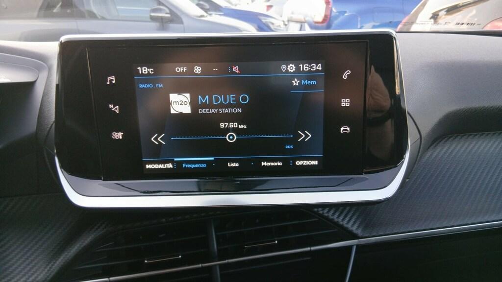 Peugeot 2008 1.5 BlueHDi Allure Pack EAT