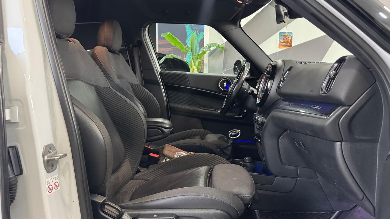 Mini Cooper D Countryman 2.0 ALL4