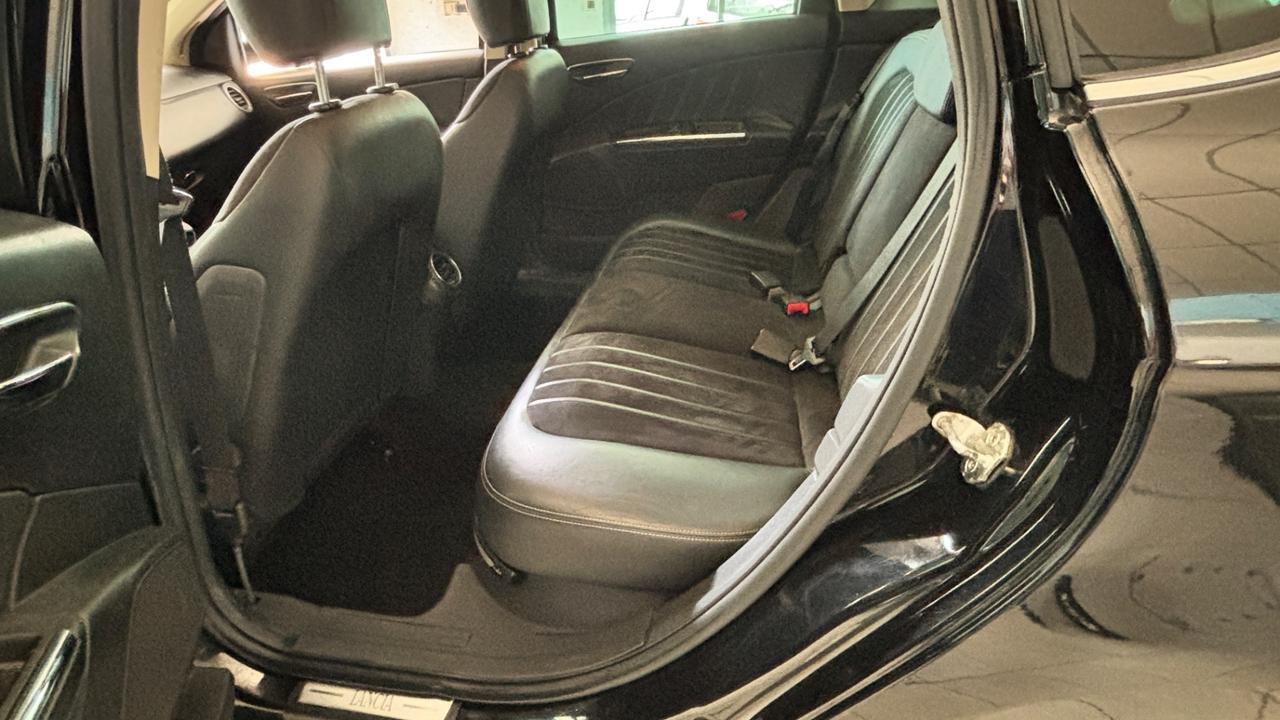 Lancia Delta 1.4 T-Jet 120 CV Silver Ecochic GPL