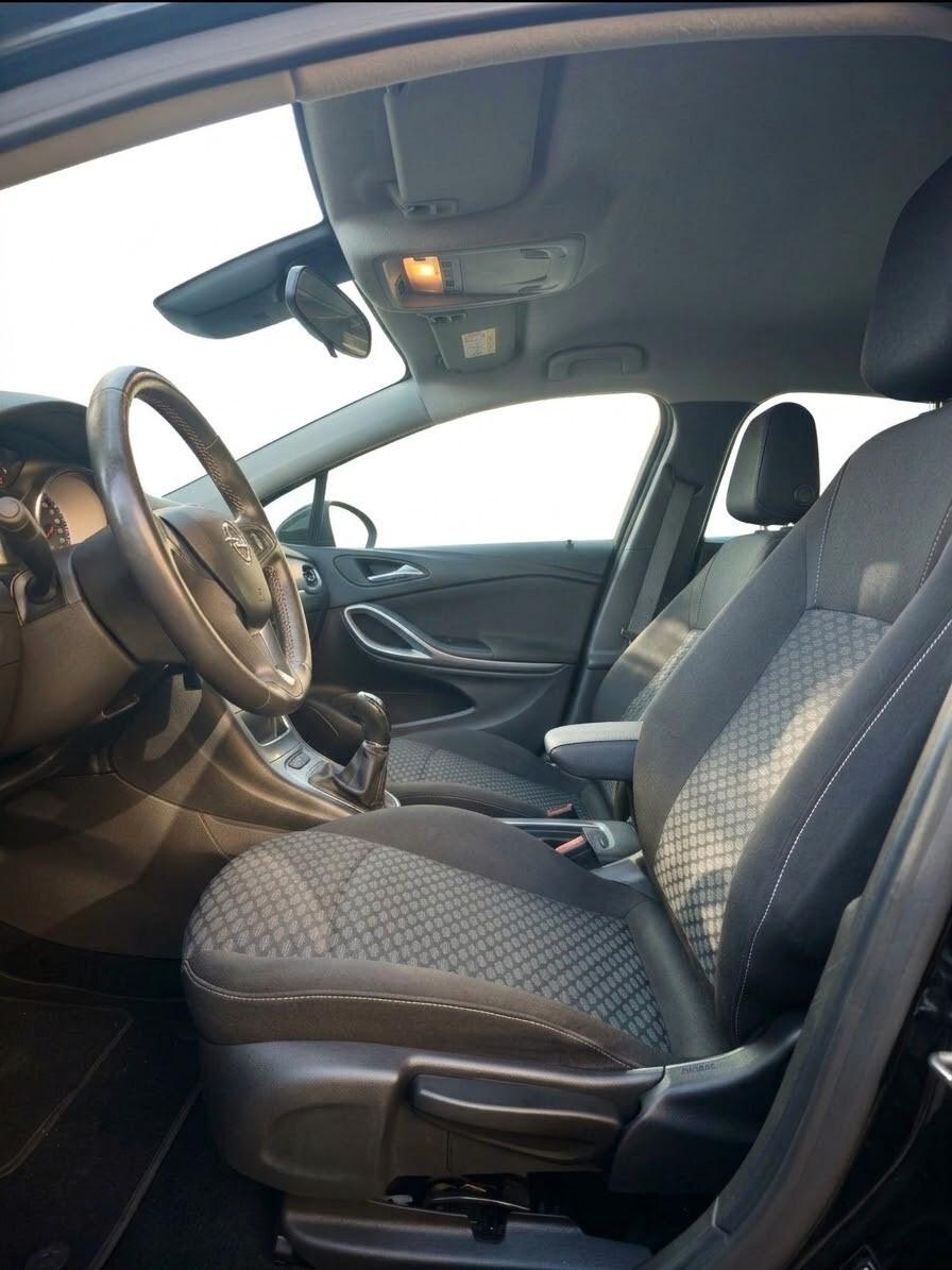 Opel Astra 1.5 CDTI 105 CV S&S 5 porte Business Elegance