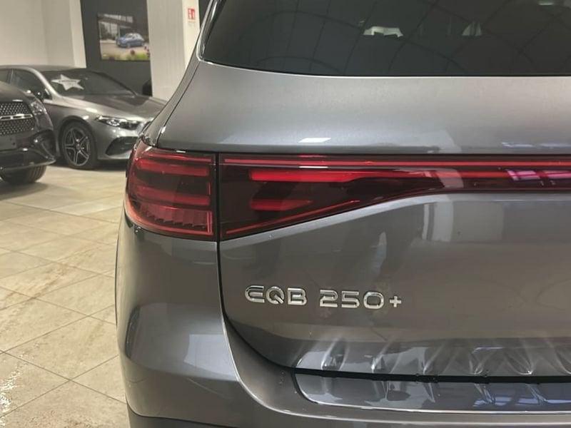 Mercedes-Benz EQB EQA 250+ AMG Line Advanced