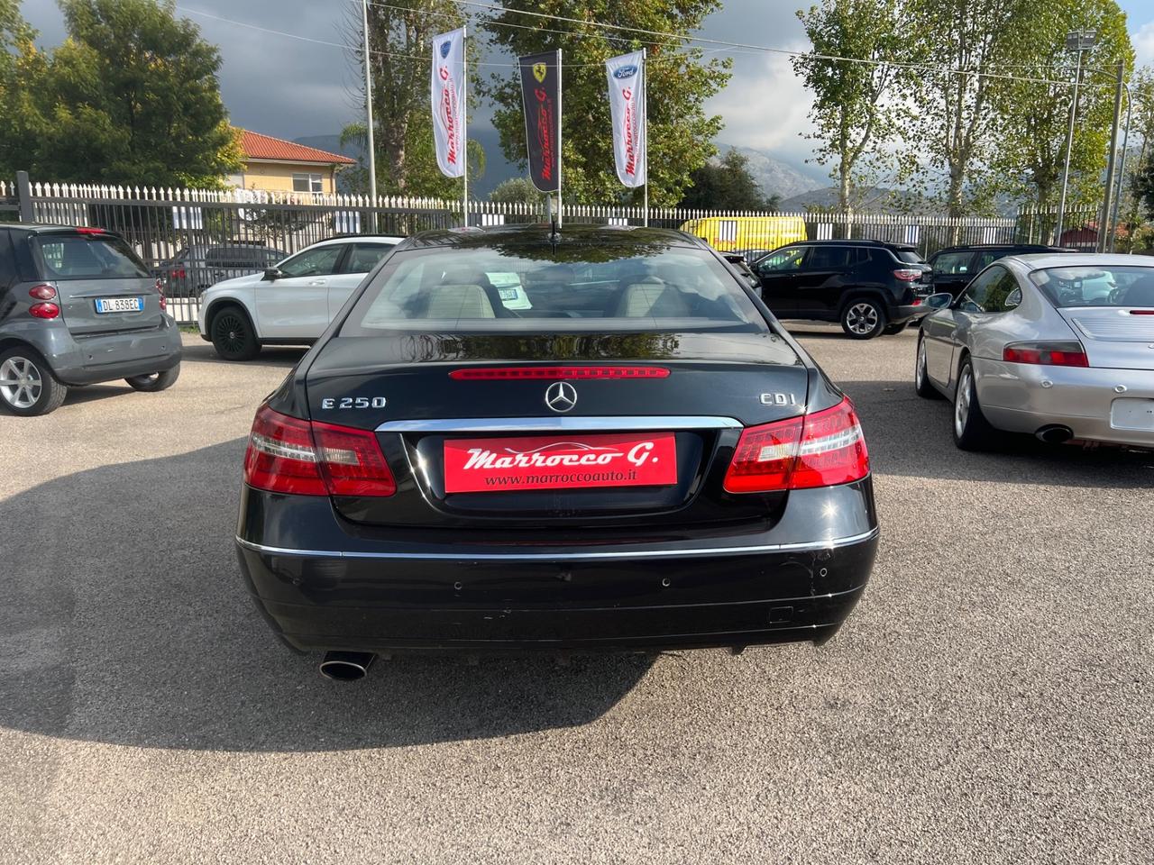 Mercedes-benz E 250 E 250 CDI Coupé BlueEFFICIENCY Avantgarde