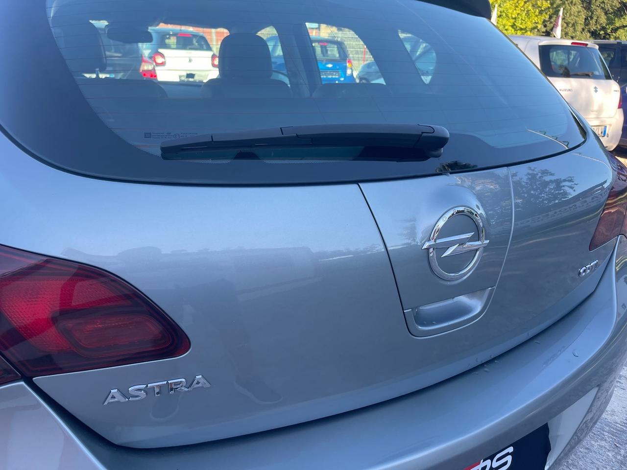 Opel Astra Cosmo 1.7 ECOTEC CDTI 110cv