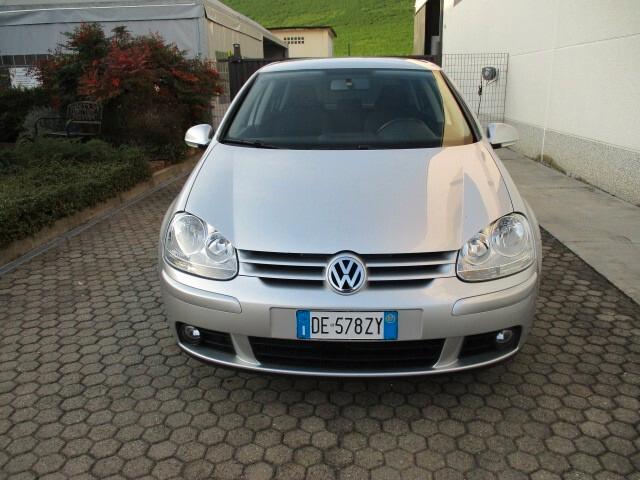 Volkswagen Golf 2.0 16V FSI 4mot. 5p. GT Sport
