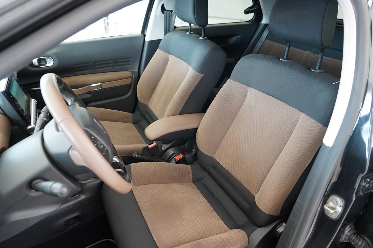Citroen C4 Cactus BlueHDi 100 Just Black