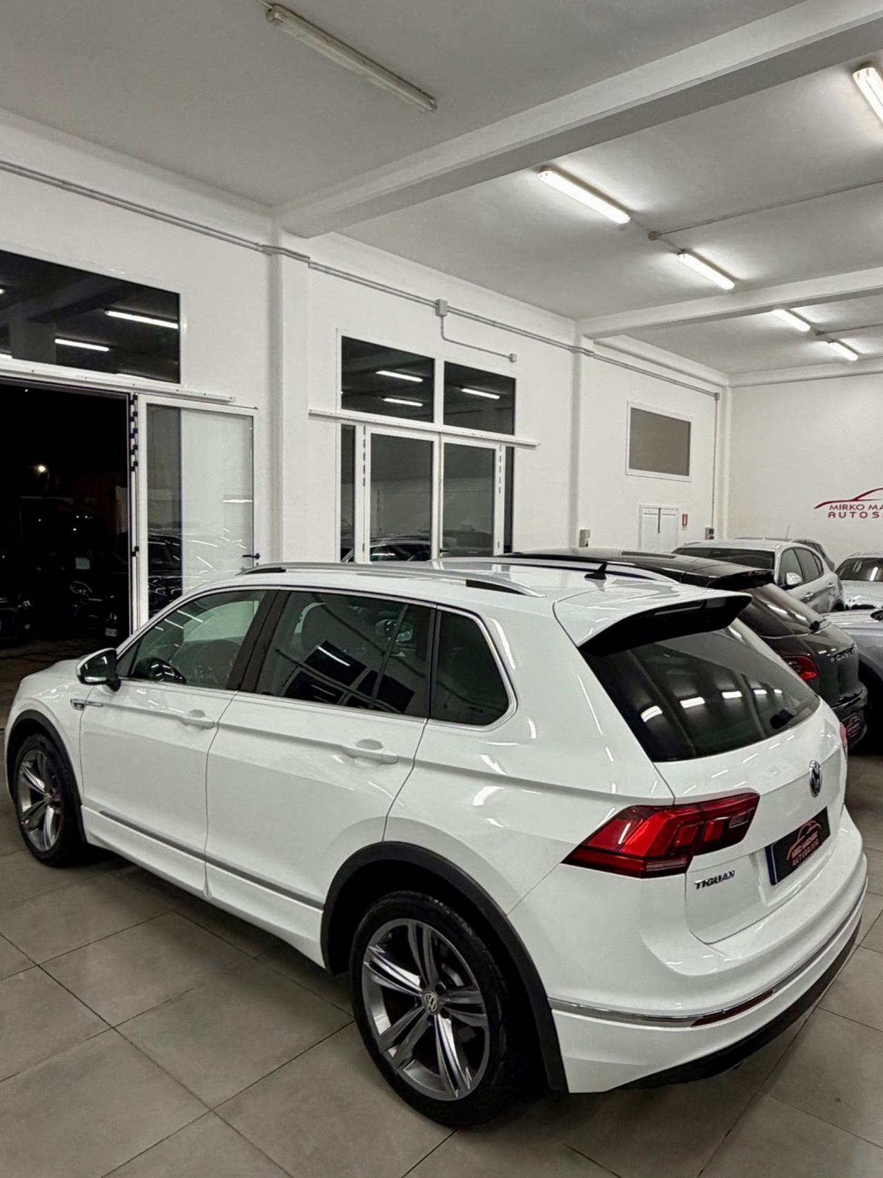 VW Tiguan 2.0 150 CV DSG R-Line FINANZIABILE