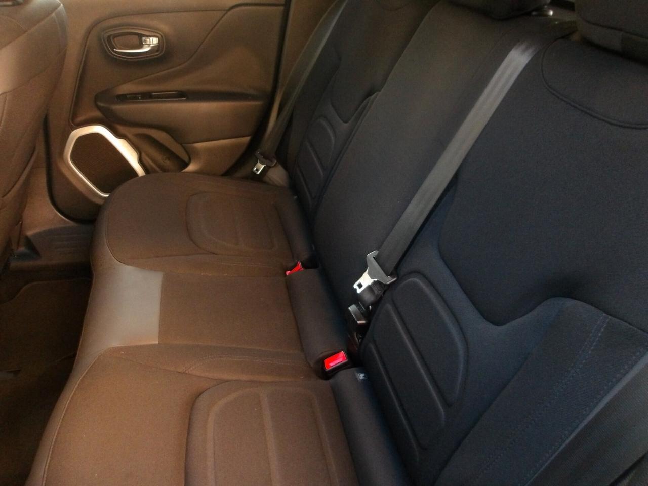 JEEP RENEGADE -CAMBIO AUT 4X4 PREZZO PROMO!
