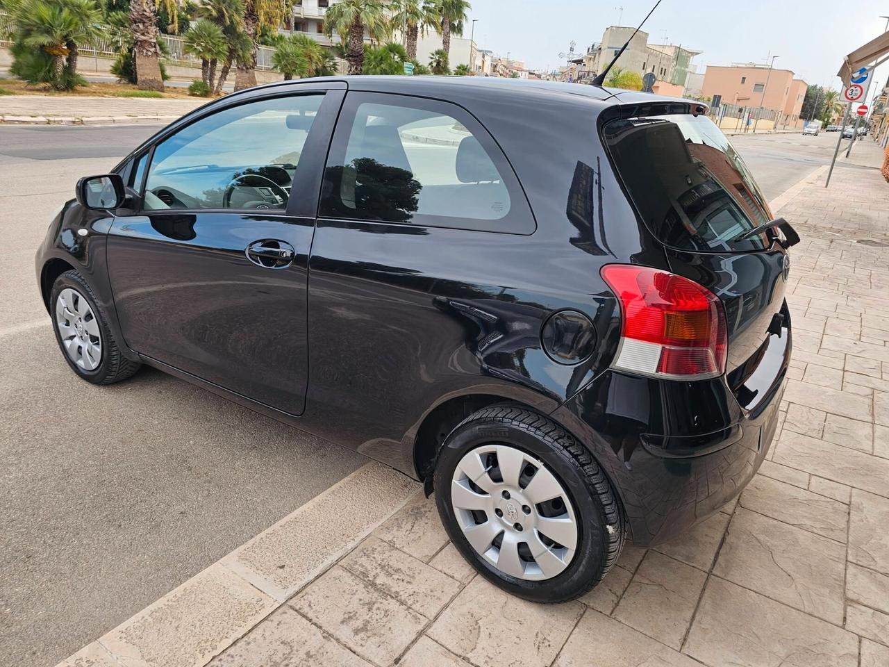TOYOTA YARIS 1.0 70CV SOL 3 PORTE