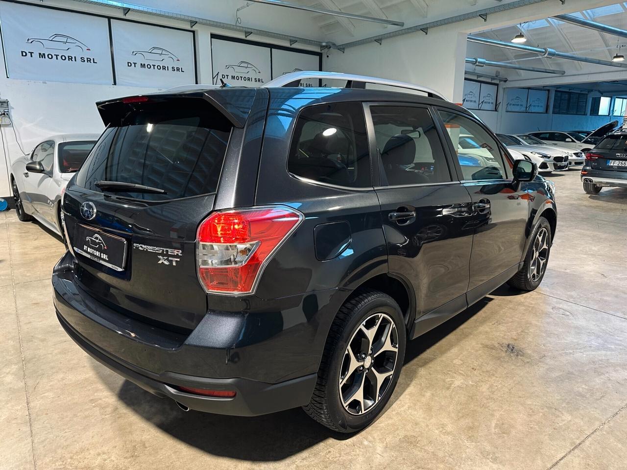 Subaru Forester 2.0 CVT XT