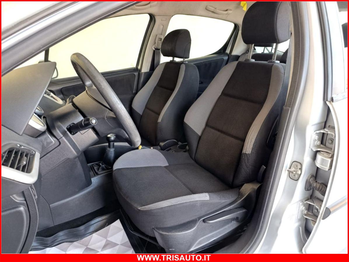 PEUGEOT 207 1.4 HDI 5p NEOPATENTATI