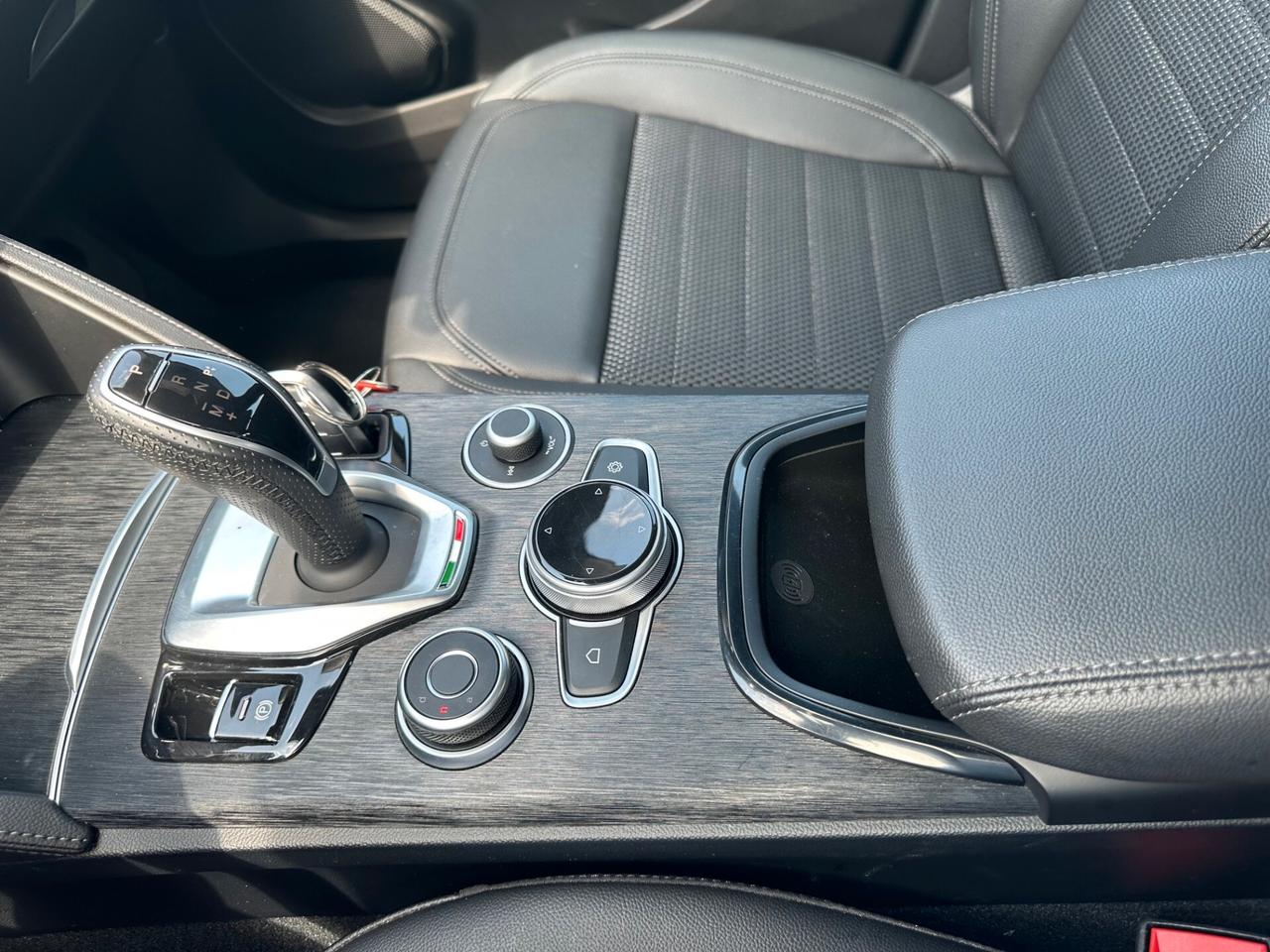 Alfa Romeo Stelvio 2.2 Turbodiesel 160 CV AT8 RWD Sprint