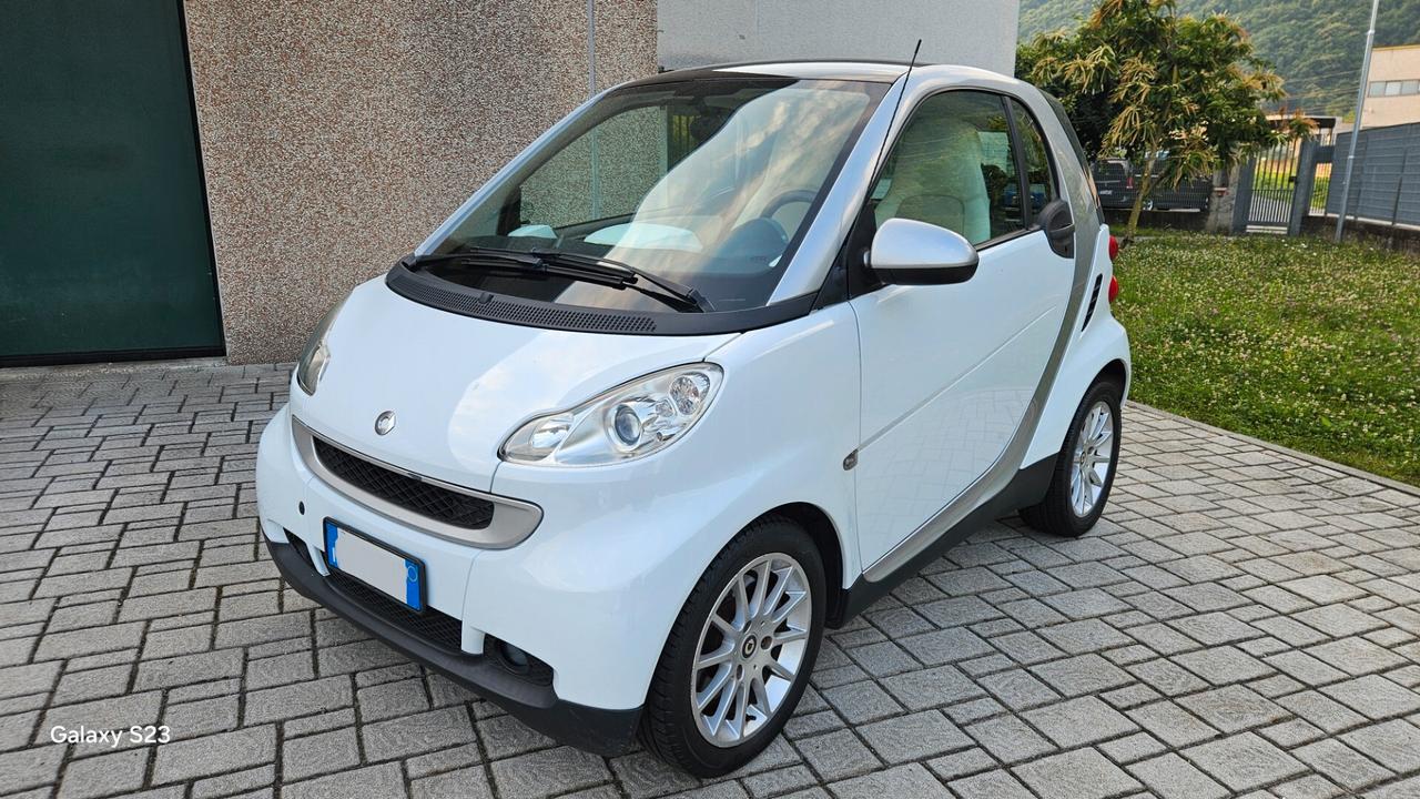 Smart ForTwo 1000 52 kW coupé pure 54.000Km