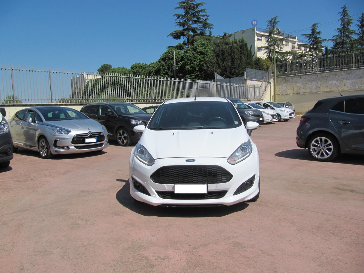 Ford Fiesta 1.5 TDCi 75CV 5 porte ST-Line