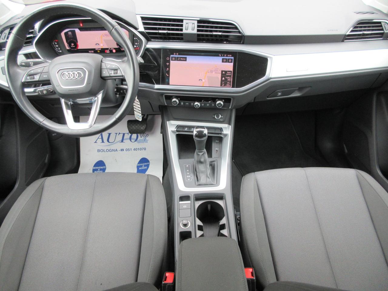 Audi Q3 35 2.0 tdi Business Advanced s-tronic