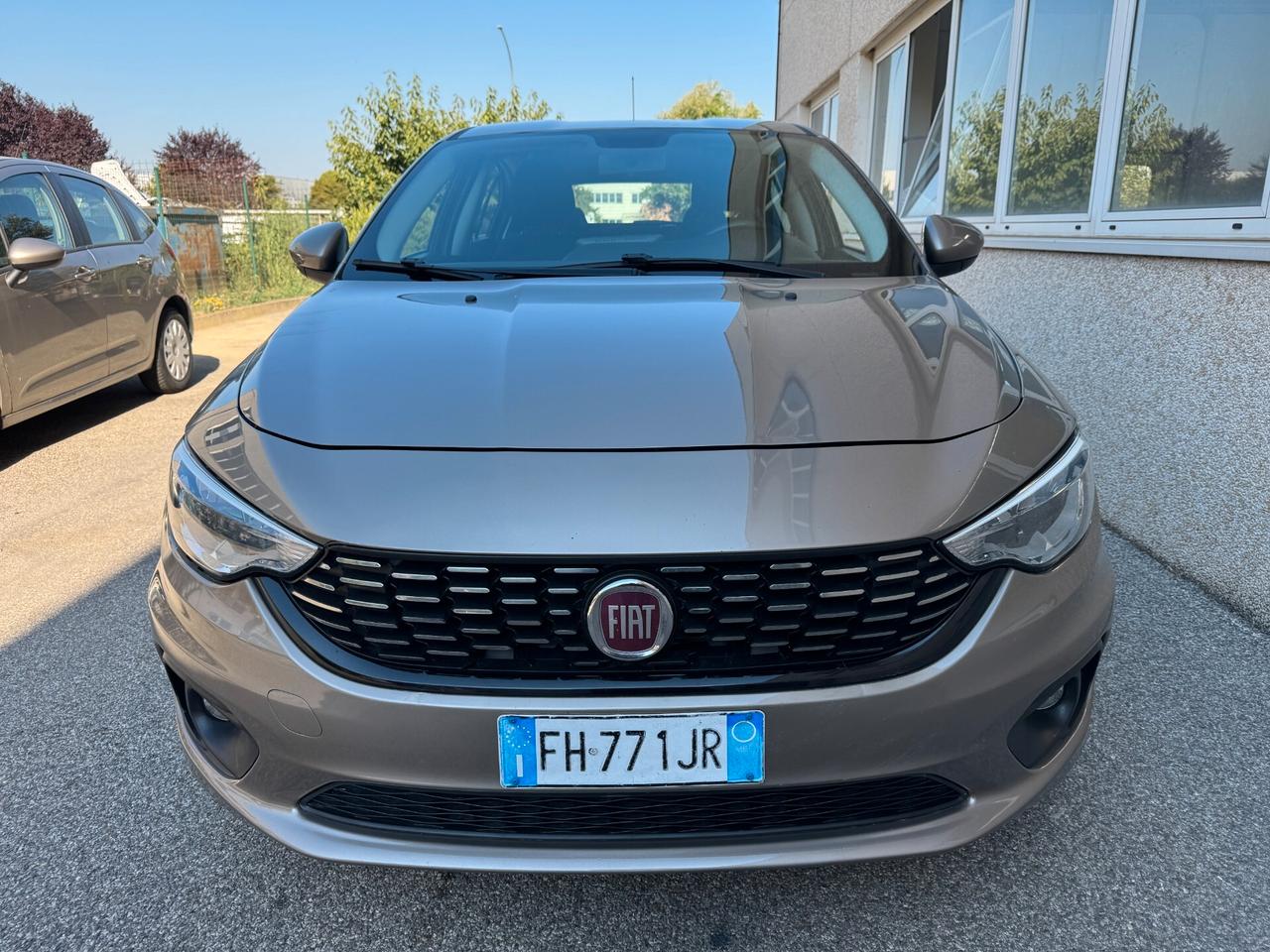 Fiat Tipo 1.4 T-Jet 120CV GPL 5 porte Pop - OK NEOPATENTATI/E!