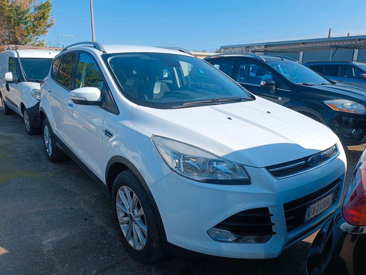 Ford Kuga 2.0 TDCI 120 CV S&S 2WD Titanium