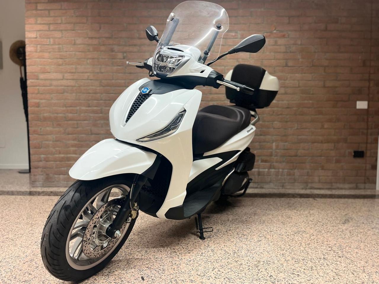 Piaggio Beverly 400 HPE