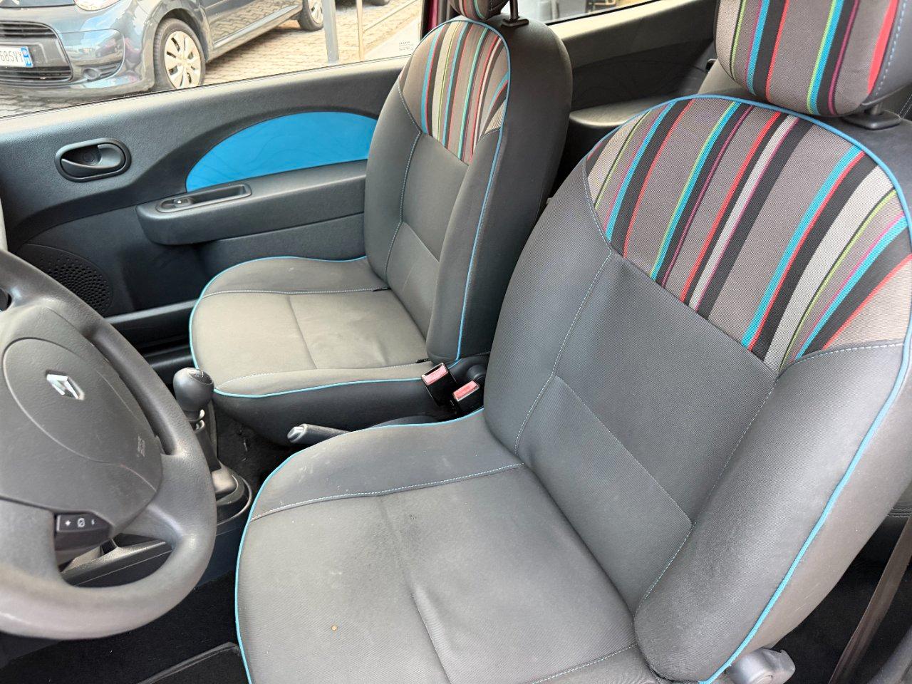 Renault Twingo 1.2 Live 75cv IDONEA NEOPATENTATI EURO 5