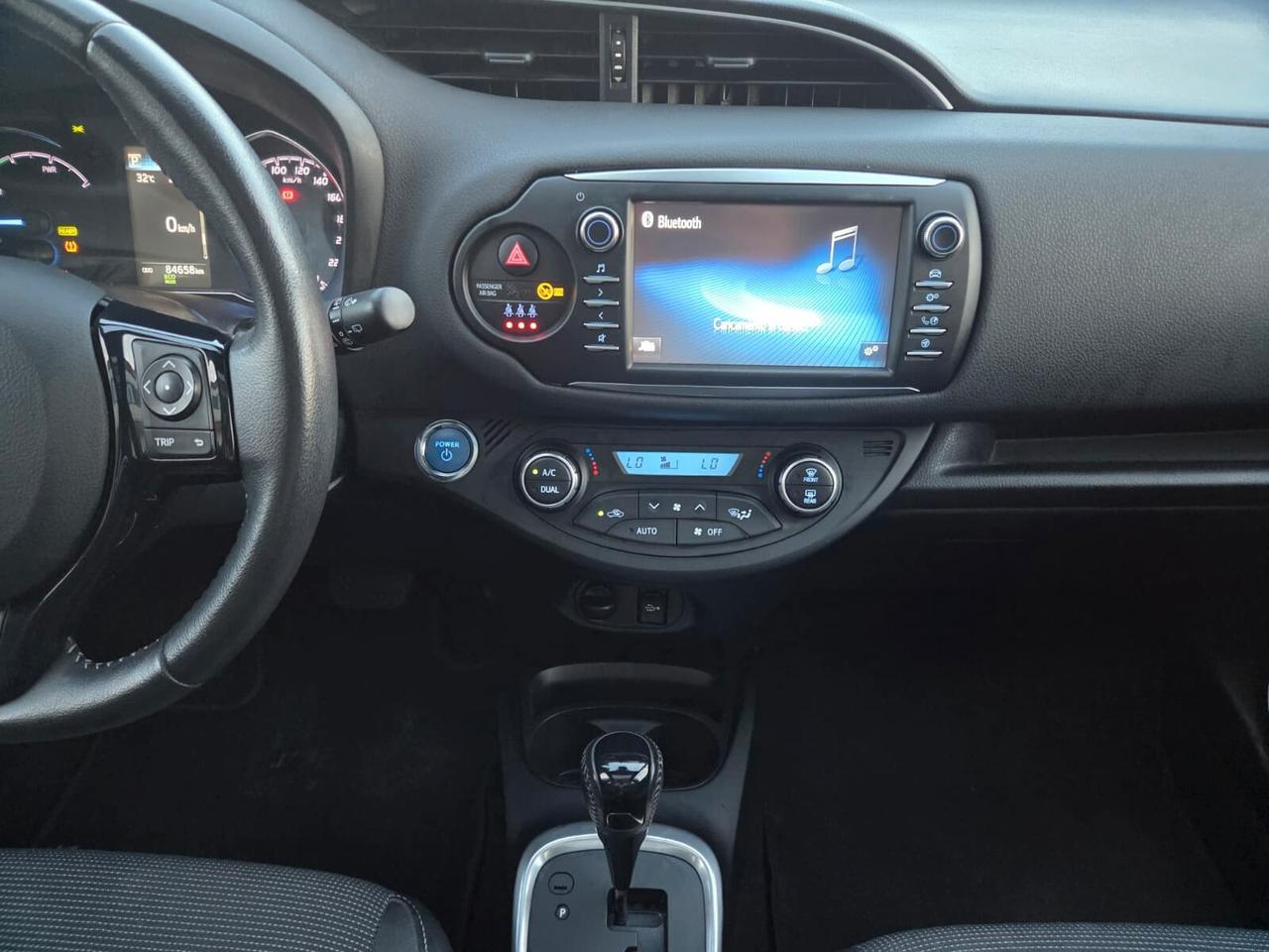 Toyota Yaris 1.5 Hybrid 5 porte Trend "Blue Edition"