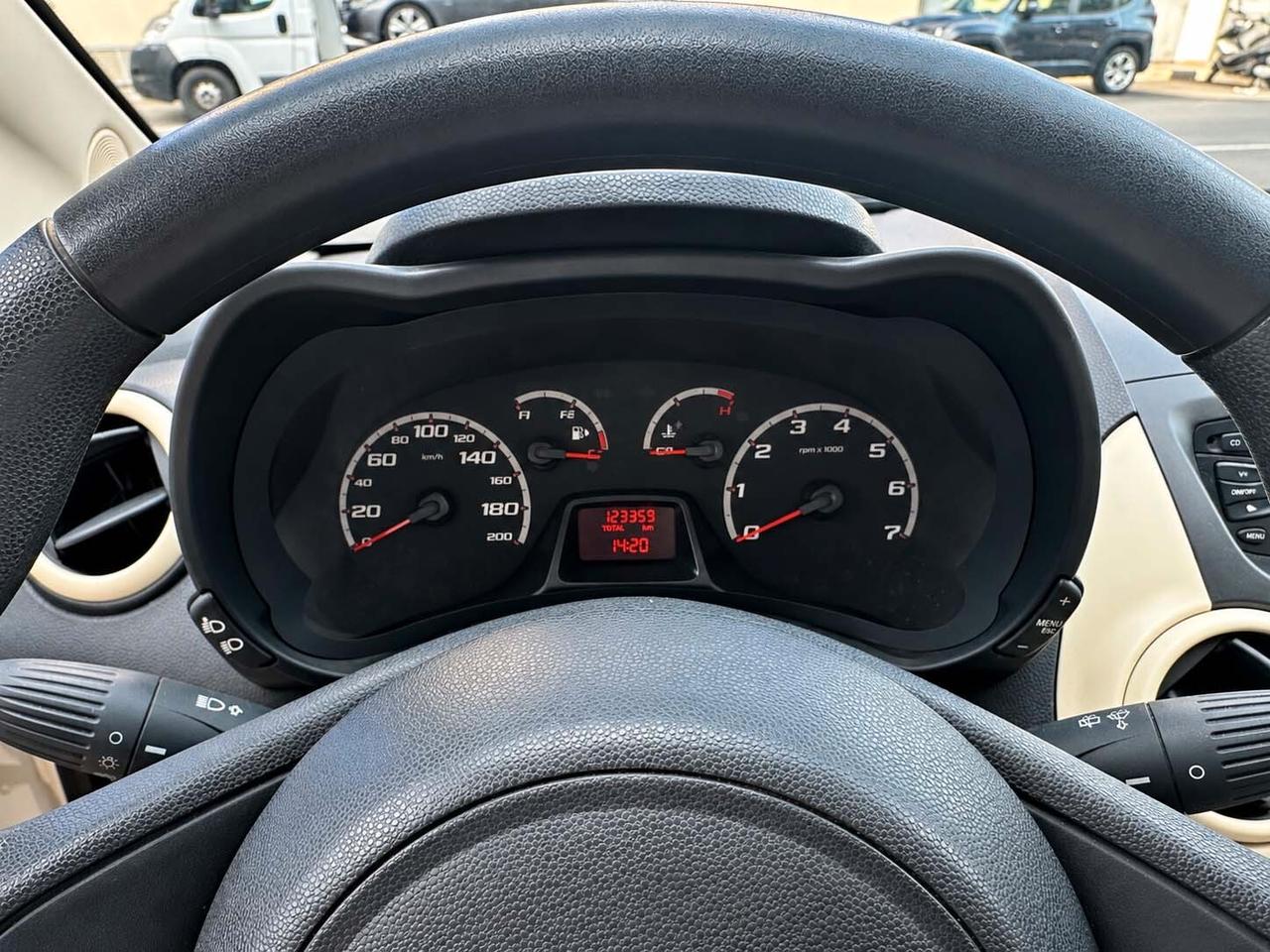 Ford Ka Ka+ 1.3 TDCi 75CV cDPF