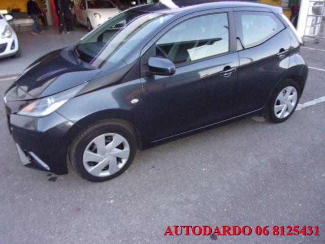 TOYOTA Aygo X-business 1.0 VVT-i 69 CV 5 porte