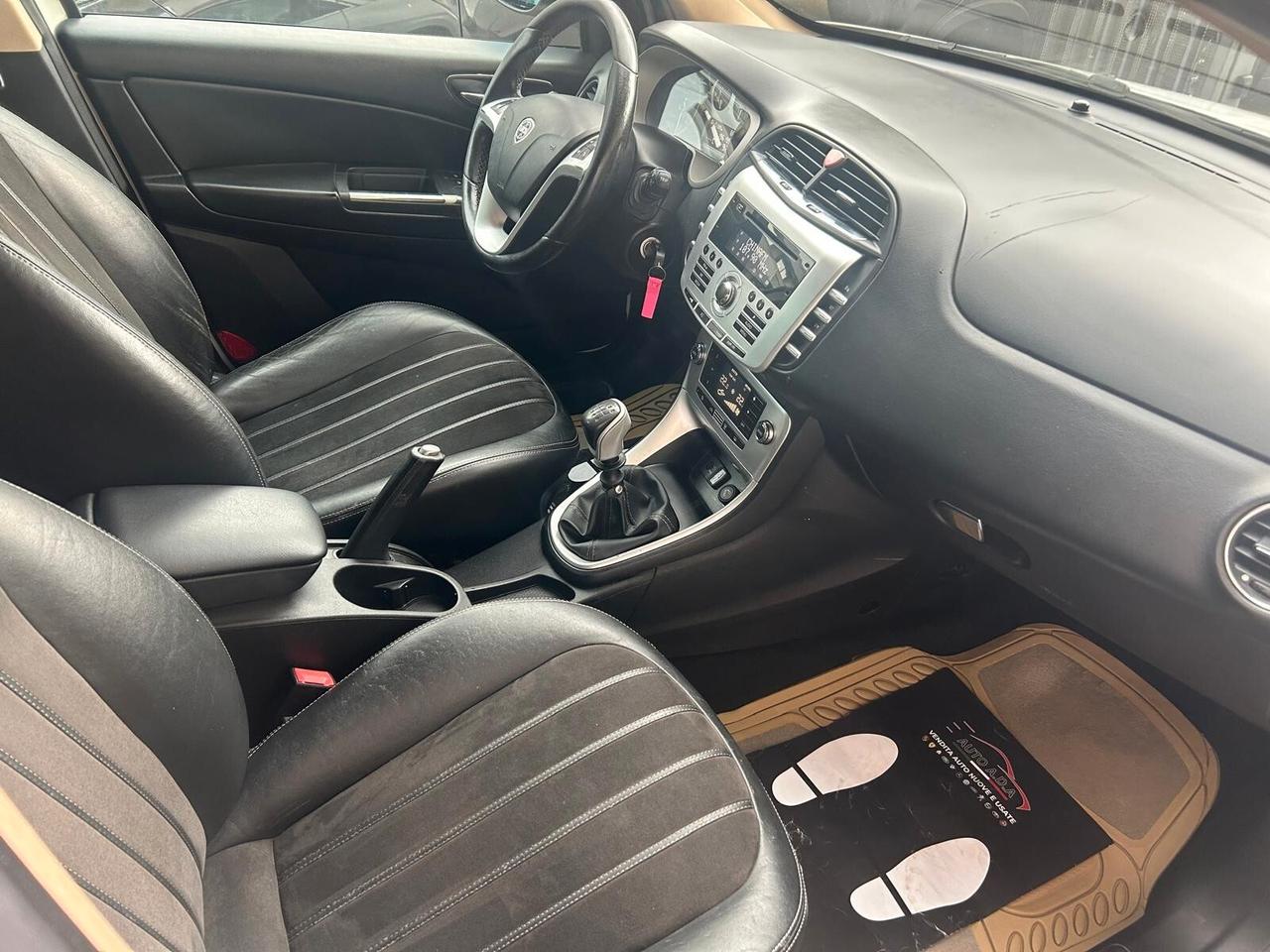 Lancia Delta 1.6 MJT DPF 105 CV Gold
